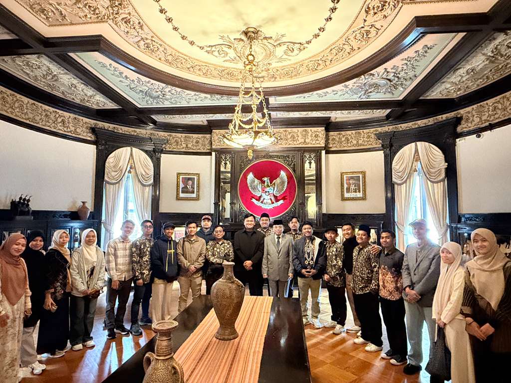 Mahasiswa PKUMI-PTIQ Perkuat Jejaring Diplomasi Pendidikan di KBRI Washington D.C.